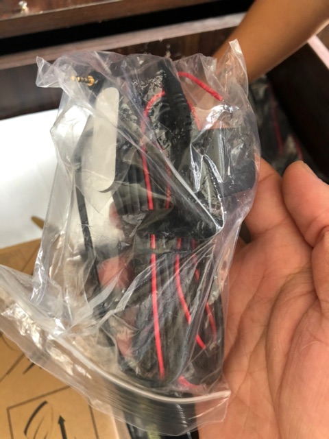 Camera phía sau tích hợp cam hành trình, cam lùi | BigBuy360 - bigbuy360.vn