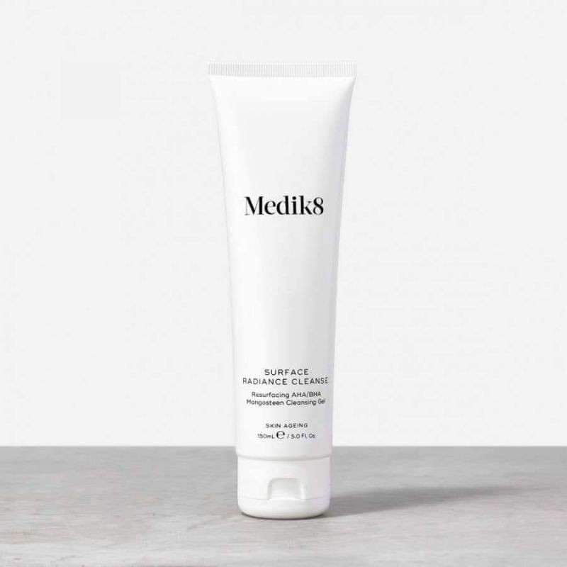 Sữa rửa mặt Surface radiance Medik8