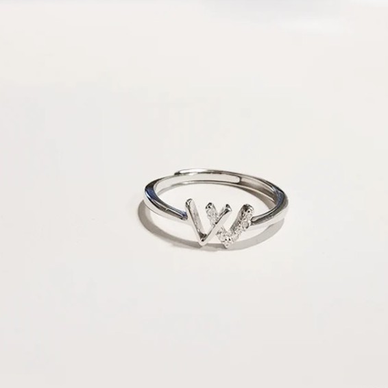 Nhẫn W- kèm hộp rùa siêu hot_WangYiBo siêu xinh_Shop CAM KẾT BẠC cao cấp chuẩn 100%