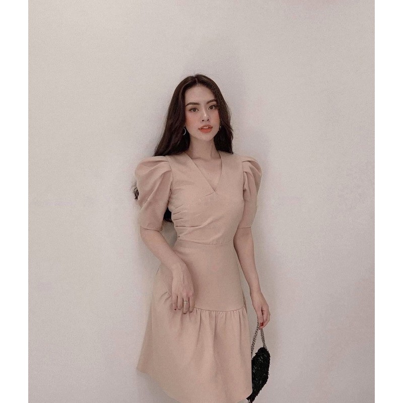 [Mã WASTMAY giảm 15% tối đa 30K đơn 150K] Đầm tay bồng cổ đắp chéo tùng bèo | BigBuy360 - bigbuy360.vn