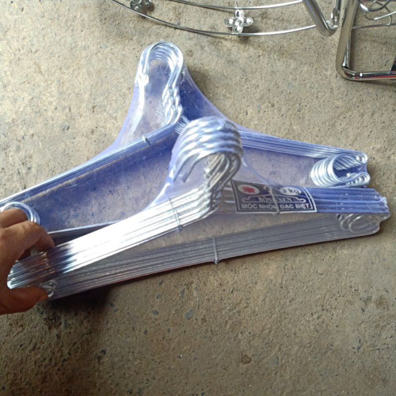 MÓC NHÔM CAO CẤP HỒNG LINH VA TIEN PHAT