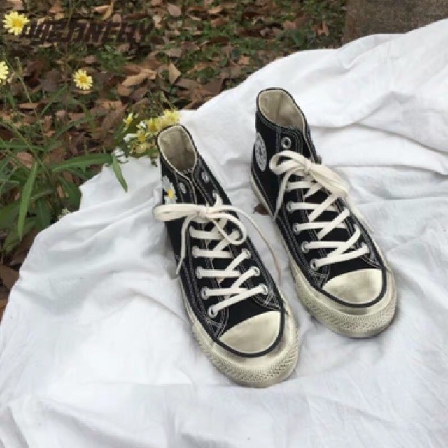 Giày cổ cao hoa cúc đế bẩn | BigBuy360 - bigbuy360.vn