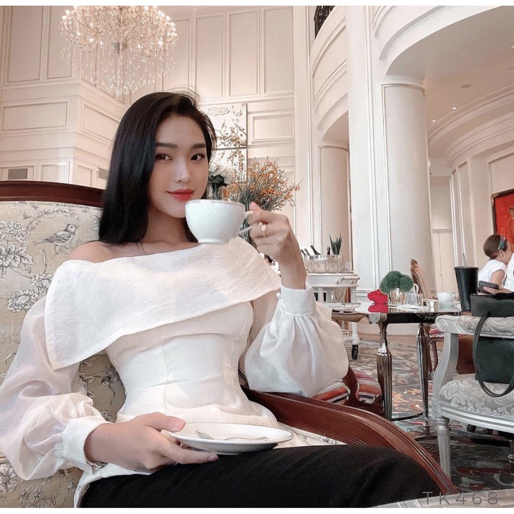Áo peplum trễ vai tay voan thanh lịch
