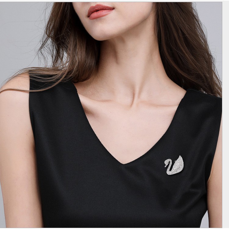 Cài áo thời trang thiên nga đính đá cao cấp GC41