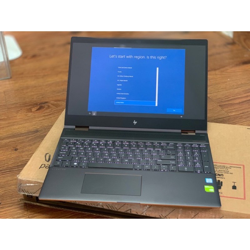 Máy tính HP Spectra 15 i7 8550 16Gb SSD 512Gb MX150 15.6 4K Touch đủ led KB Finger và bút | BigBuy360 - bigbuy360.vn