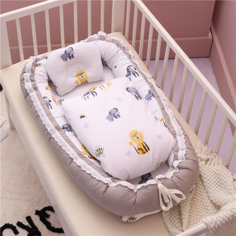Nôi Ngủ Cao Cấp Cho Bé Sơ Sinh Màu Xanh Kèm Chăn Và Gối