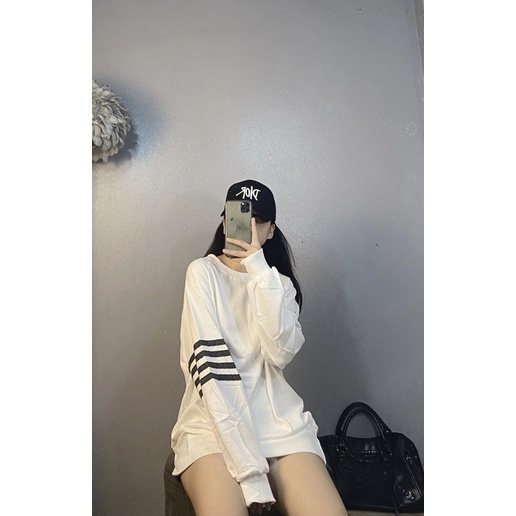 Áo Thun Nỉ Da Cá Dài Tay Unisex 1 Bên Tay Kẻ 2 Màu Xám/Trắng - HÀNG MỚI VỀ