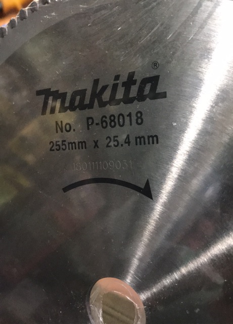 Lưỡi cắt Nhôm Makita 120 răng 255x25,4mm P-68018 chính hãng