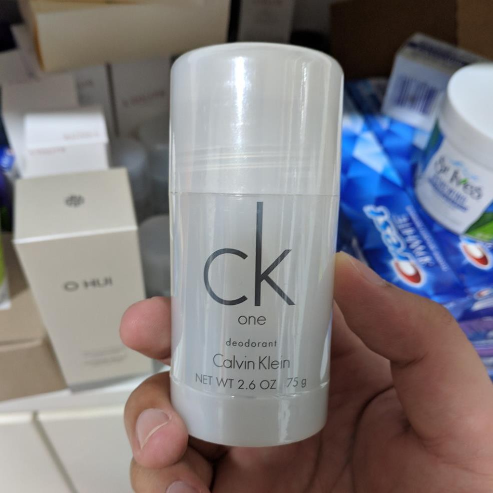 Lăn Khử Mùi Nước Hoa Nam Calvin Klein 75g