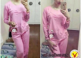 Bộ đồ sau sinh mở nắp cho con bú
