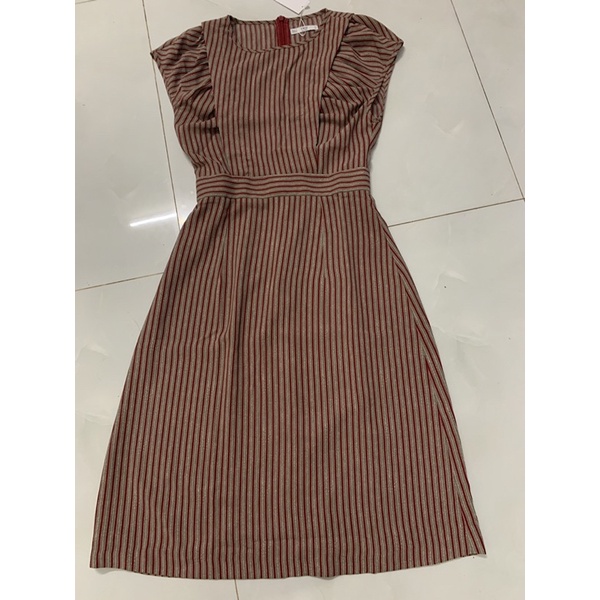 Thanh lý đầm tng new tag size s