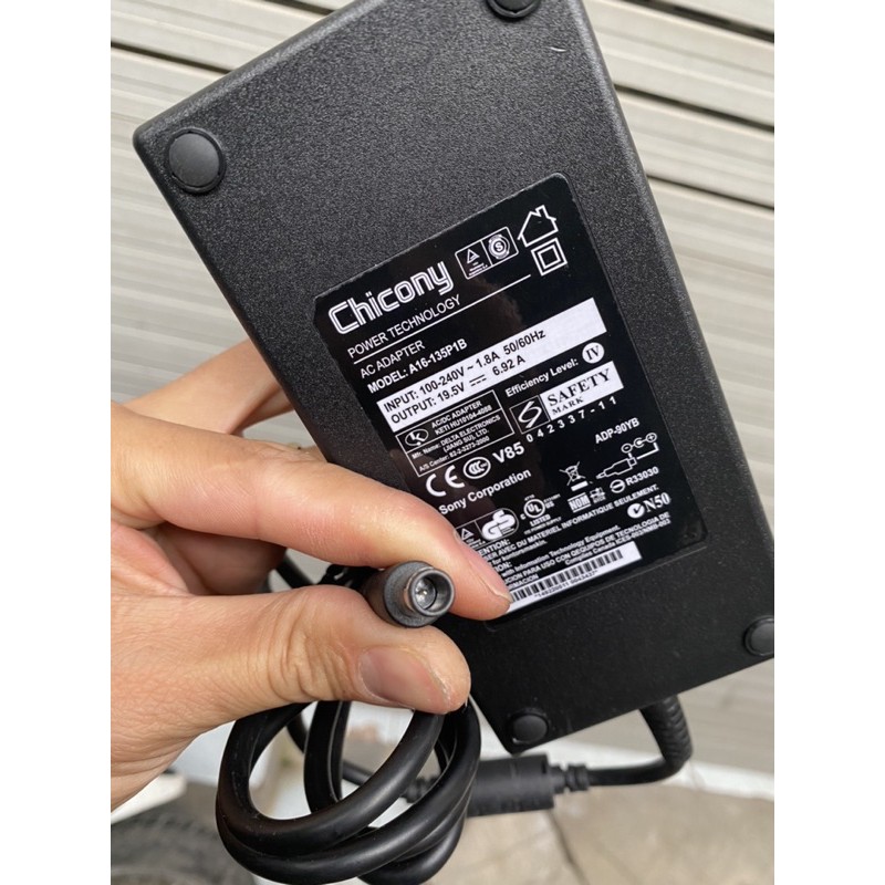 Sạc laptop MSI Chicony 19.5V-6.92A chân kim to