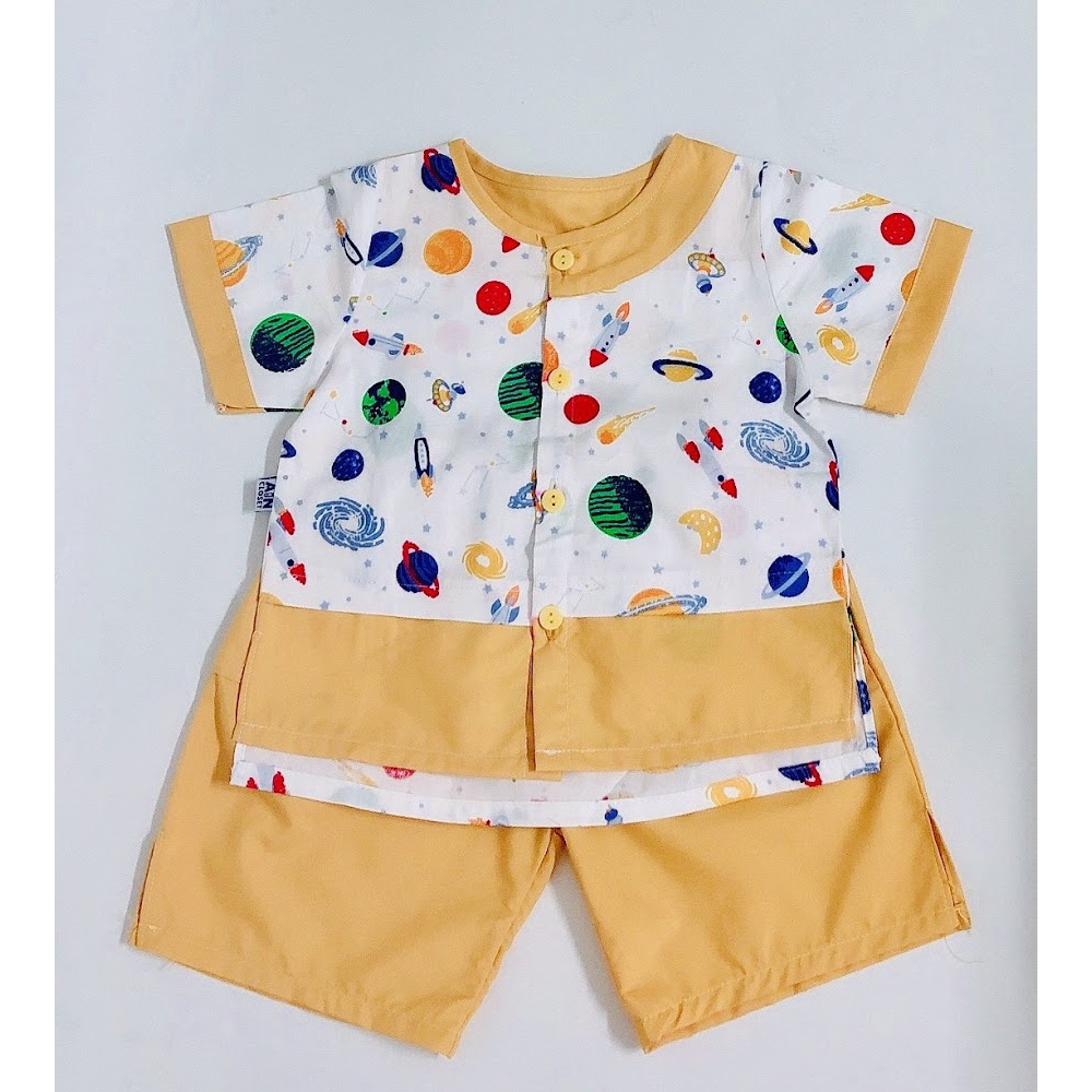 Bộ quần áo ngắn bé trai họa tiết Vũ trụ cotton - AICDBTSJEFC7 - AIN Closet
