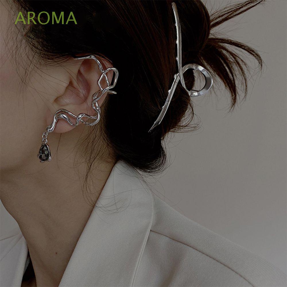 Khuyên Tai Kẹp Hình Học Đơn Giản Cá Tính Y2K Cho Nữ|Khuyên Tai Không Đối Xứng Cổ Điển