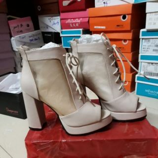Combo 2 boots gót vuông
