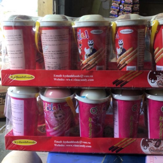 Bánh que chấm kem Olala