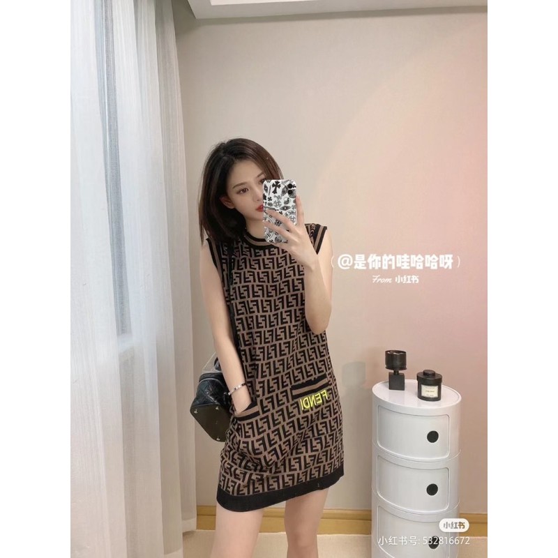 Đầm len dáng suông sat nách thương hiệu Fendi FD cao cấp