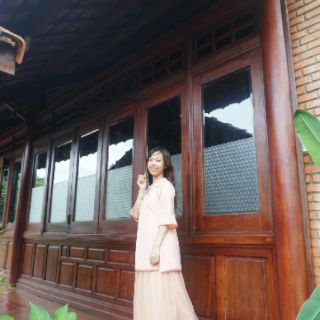 Áo hán phục cách tân đính hoa kim sa
