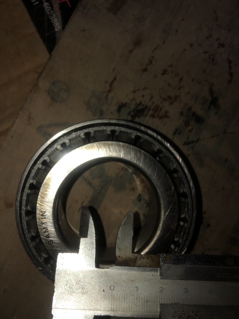 Sản phẩm gia đình làm: bi đạn bạc mã 32209 săm tin