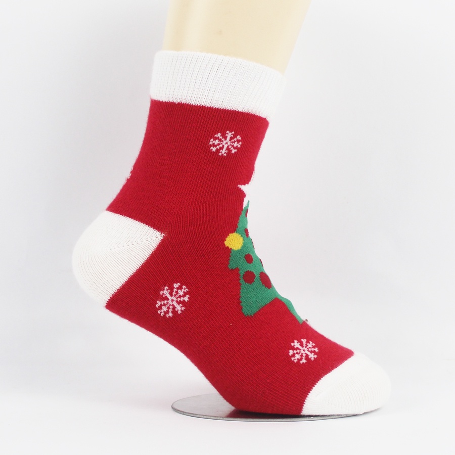 Tất trẻ em từ 3-8 tuổi họa tiết cây thông Noel