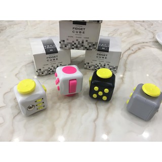 Con quay giảm stress Fidget Cube