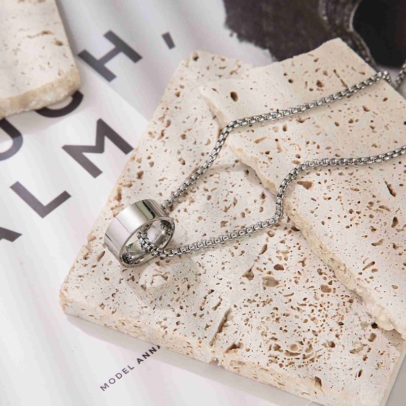 Dây chuyền thép không gỉ WC057 5040 mặt nhẫn phong cách vintage