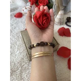 Vòng tay nữ trầm hương sánh chìm mix hoa sen