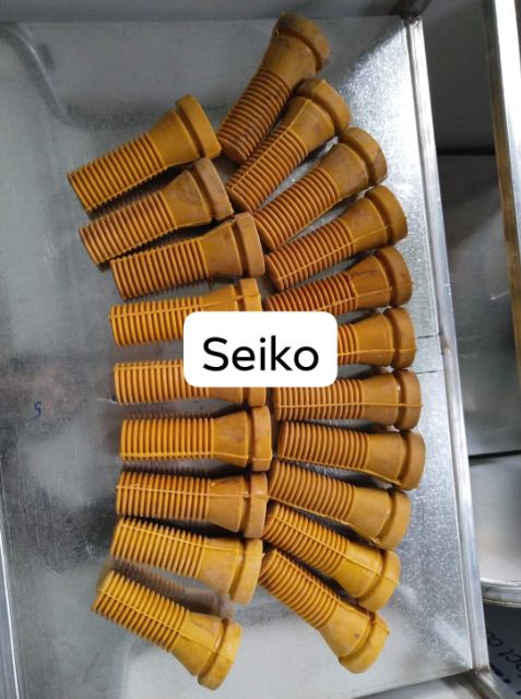 Núm cao su vặt lông chó, dê