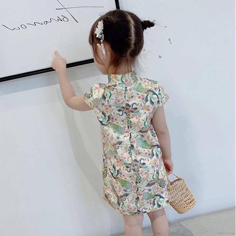 Sườn xám in họa tiết hoa xinh xắn cho bé gái