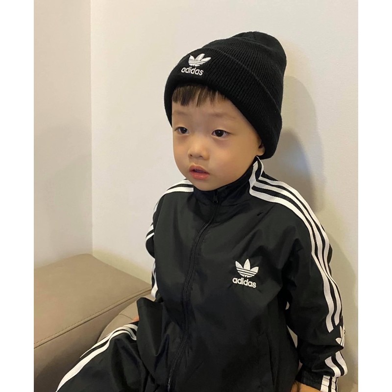 Mũ len adidas cho bé yêu