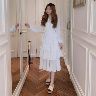 Đầm tầng voan trắng dài !