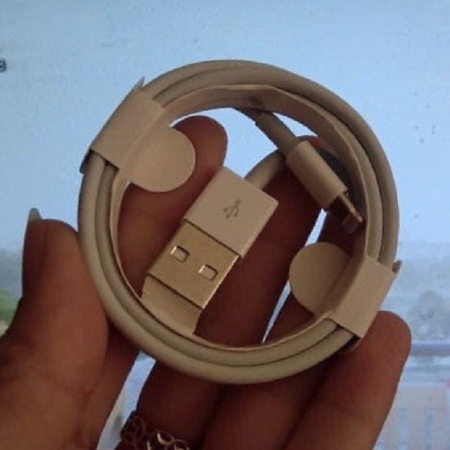 Dây sạc iphone foxconn loại tốt, chất lượng cao - cho mọi máy từ 5/5s đến 11 pro ,cam kết chuẩn