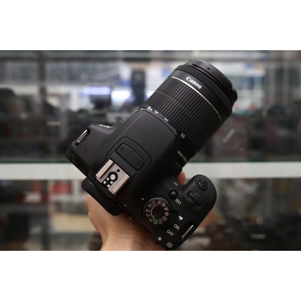 MÁY ẢNH CANON EOS 700D +18-55 IS STM - DÒNG MÁY ẢNH CHO NGƯỜI MỚI CHƠI
