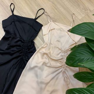 Đầm phi lụa hai dây rút eo