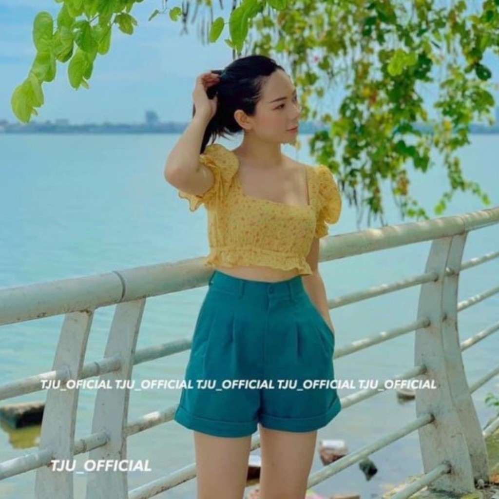 Quần Short Nữ Ống Rộng GenY Có Chun Sau Lưng, Quần Đùi Nữ Chất Vải Tuyết Mưa Co Giản Tốt Mặc Siêu Mát và Thoải Mái | BigBuy360 - bigbuy360.vn