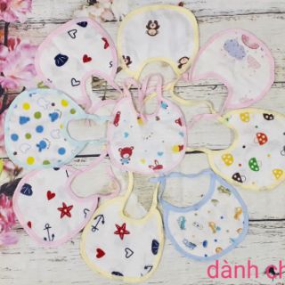 Yếm xô buộc dây in hình cho bé