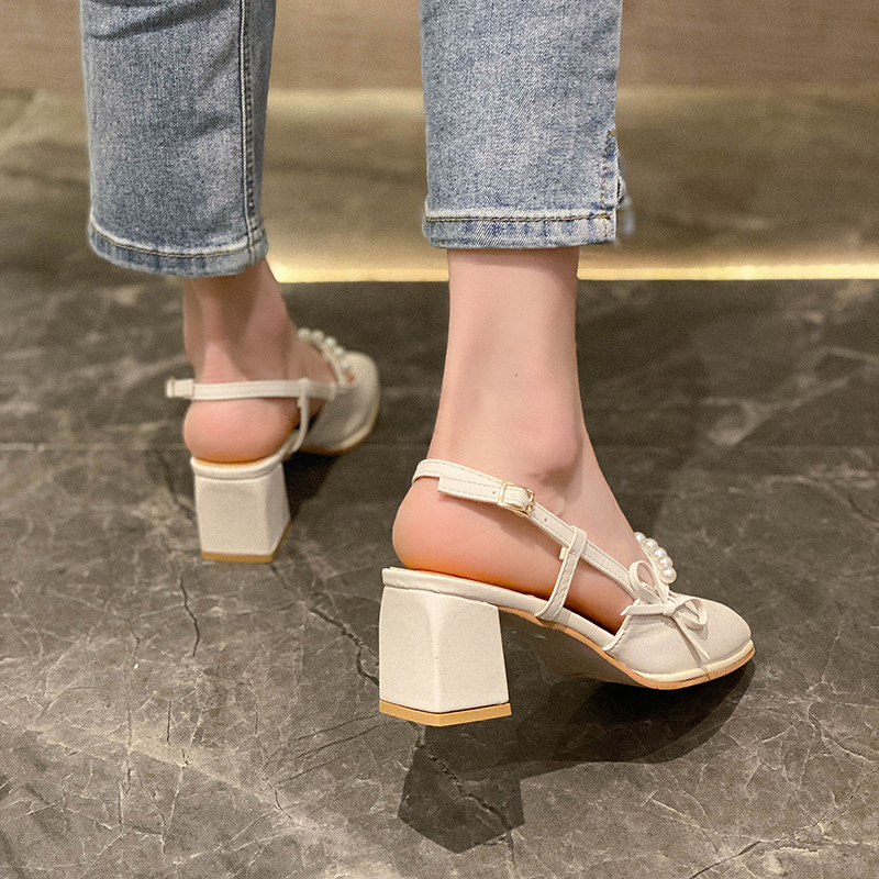 Giày sandal IELGY bít mũi phối dây nơ xinh xắn dành cho nữ
