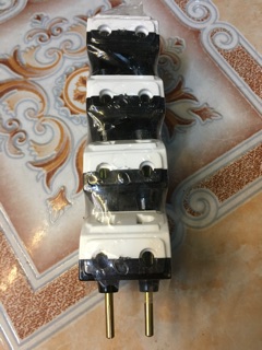 Ổ cắm điện chia 5 ngả
