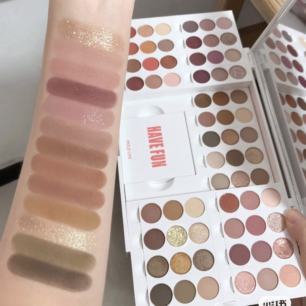 Bảng Mắt 63 Ô Có Thể Tách Rời HOLD LIVE Have Fun Play Makeup Magic Eyeshadow Palette