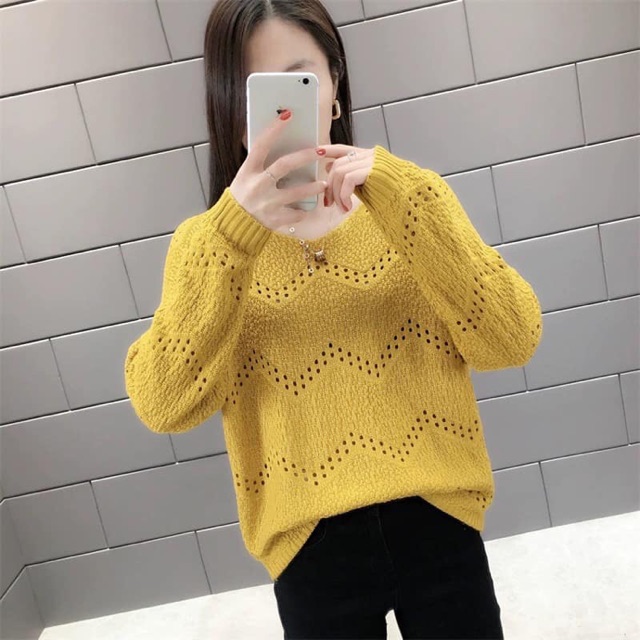 Áo len họa tiết