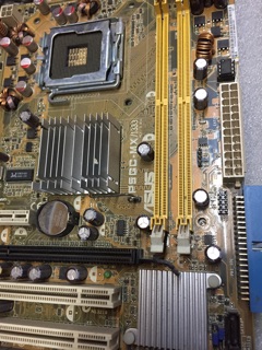 Mainboard 945 Socket 775