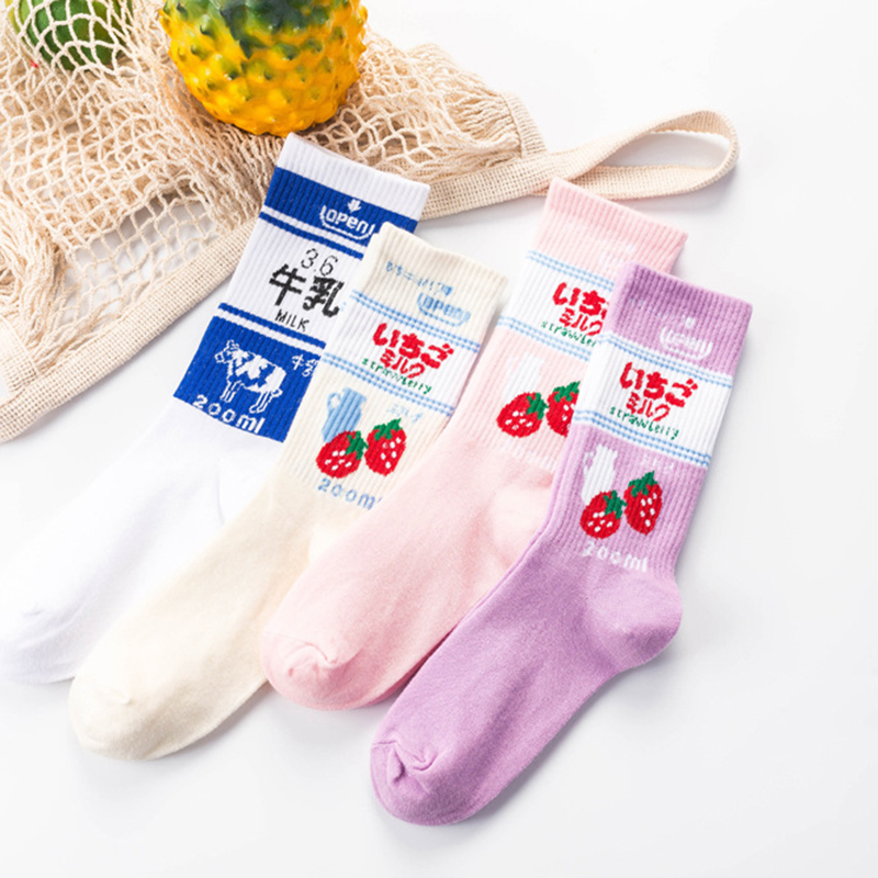 Tất Cổ Cao In Hình Hộp Sữa Dâu Thời Trang Nữ Tính