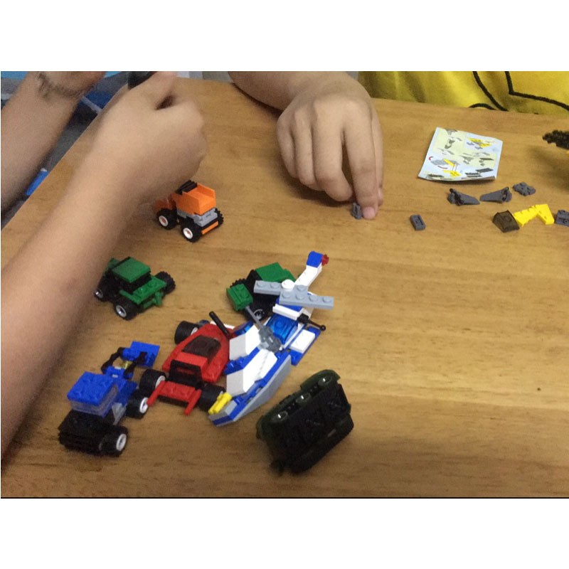 Set 5 món đồ chơi mô hình xe ô tô diy dành cho bé