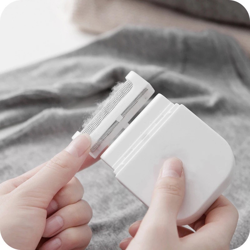Dụng Cụ Loại Bỏ Xơ Vải / Xơ Vải Mini Cầm Tay Tiện Lợi
