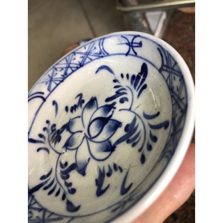 chén gốm sứ