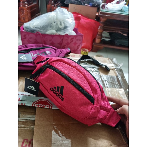 Túi đeo chéo Adidas - Hàng Auth mua tại Mỹ