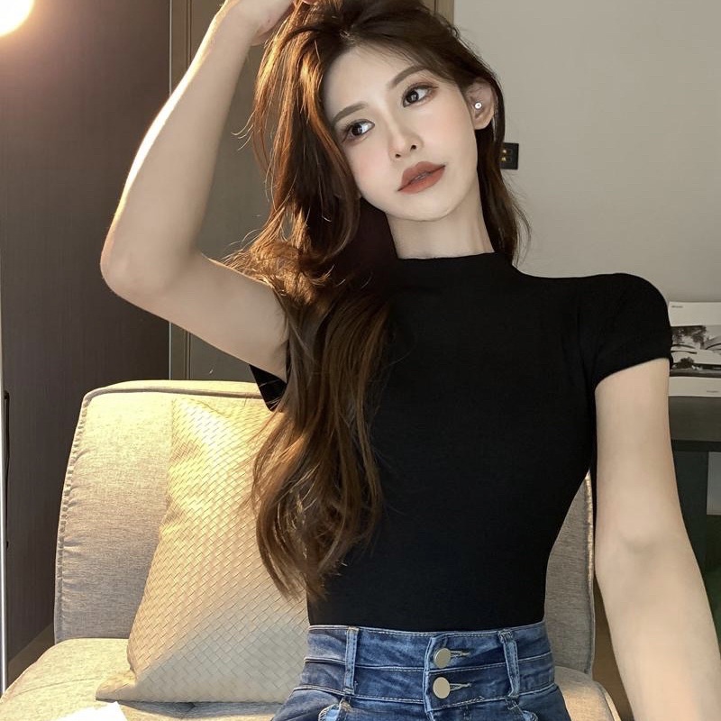 Áo thun nữ form ôm body ngắn tay cổ cao 3 màu