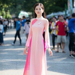 CÓ SẴN ÁO DÀI TRUYỀN THỐNG