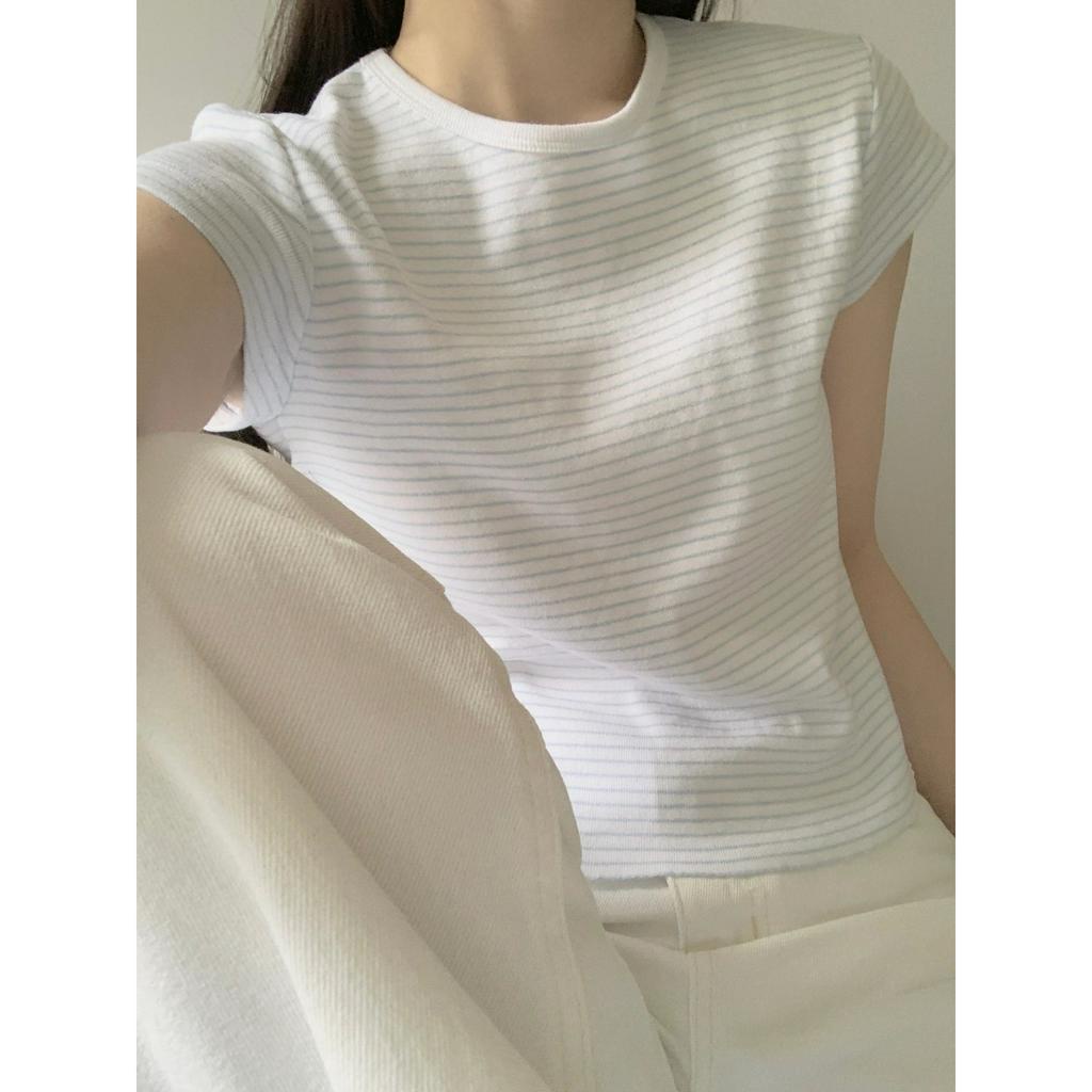 Áo Thun Tay Ngắn Cổ Tròn Họa Tiết Kẻ Sọc Thời Trang Phong Cách Hàn Quốc Cho Nữ