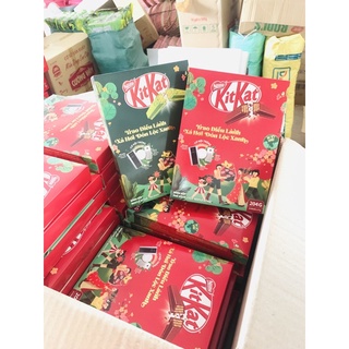 Bánh xốp nestle kitkat trà xanh/phủ socola hộp 204g